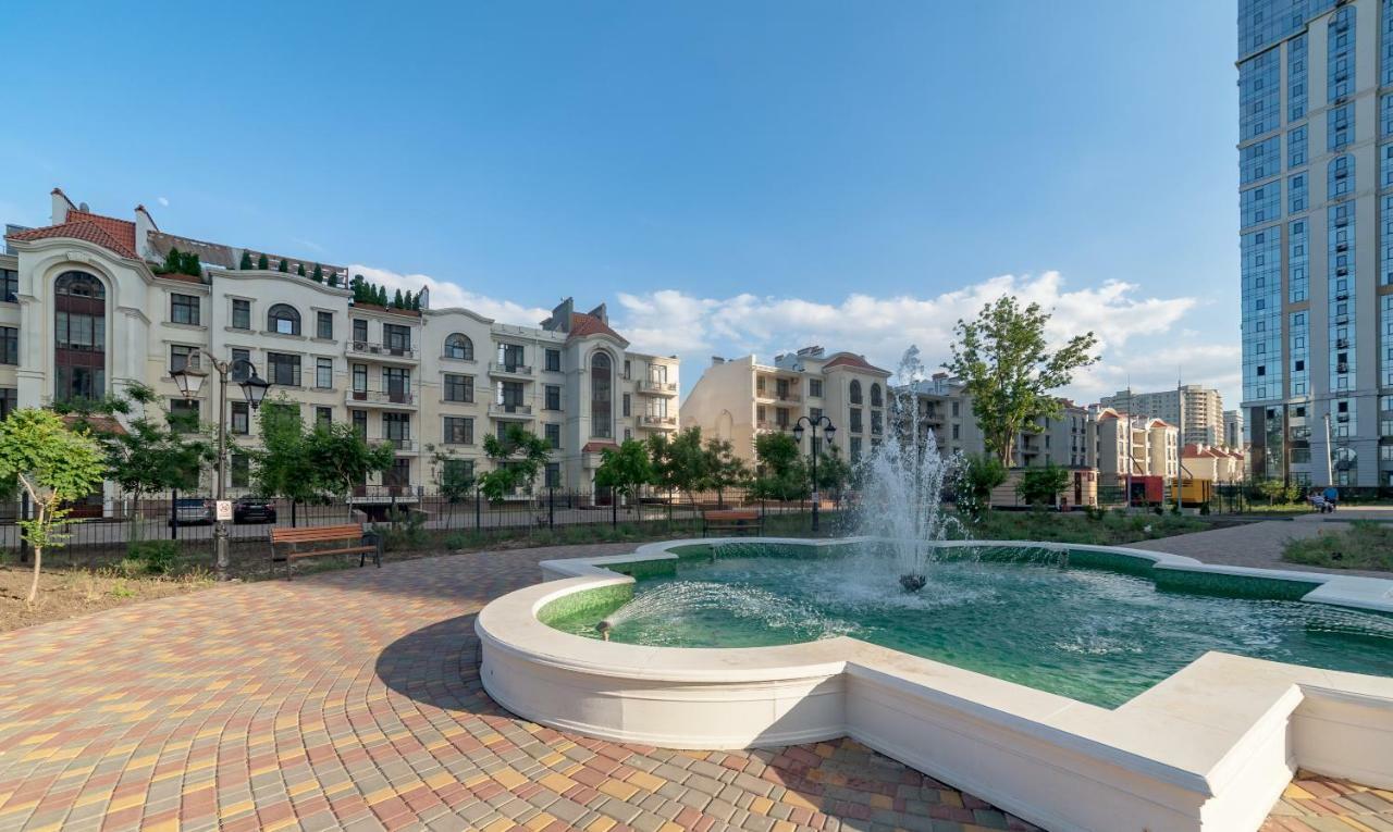 Apartments In Arcadia With Sea View Одесса Экстерьер фото
